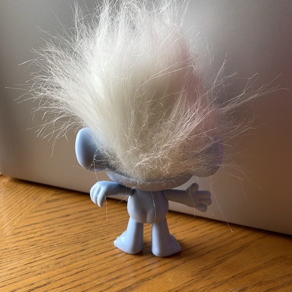 Poppy, Branch, & Guy Diamond Figures by Hasbro 2019 - Picture 3 of 13